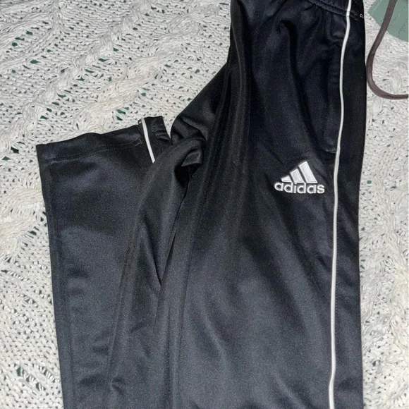 Adidas bundle - Picture 4 of 5
